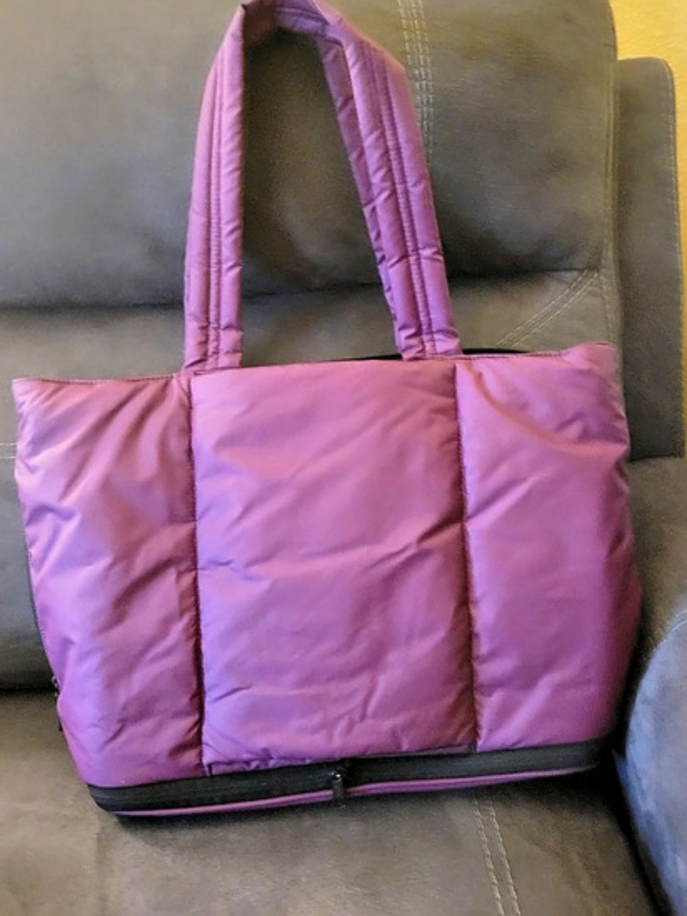 Bagsmart Bubble 22L-28L Expandable Puffer Travel Tote Bag Tote Purple